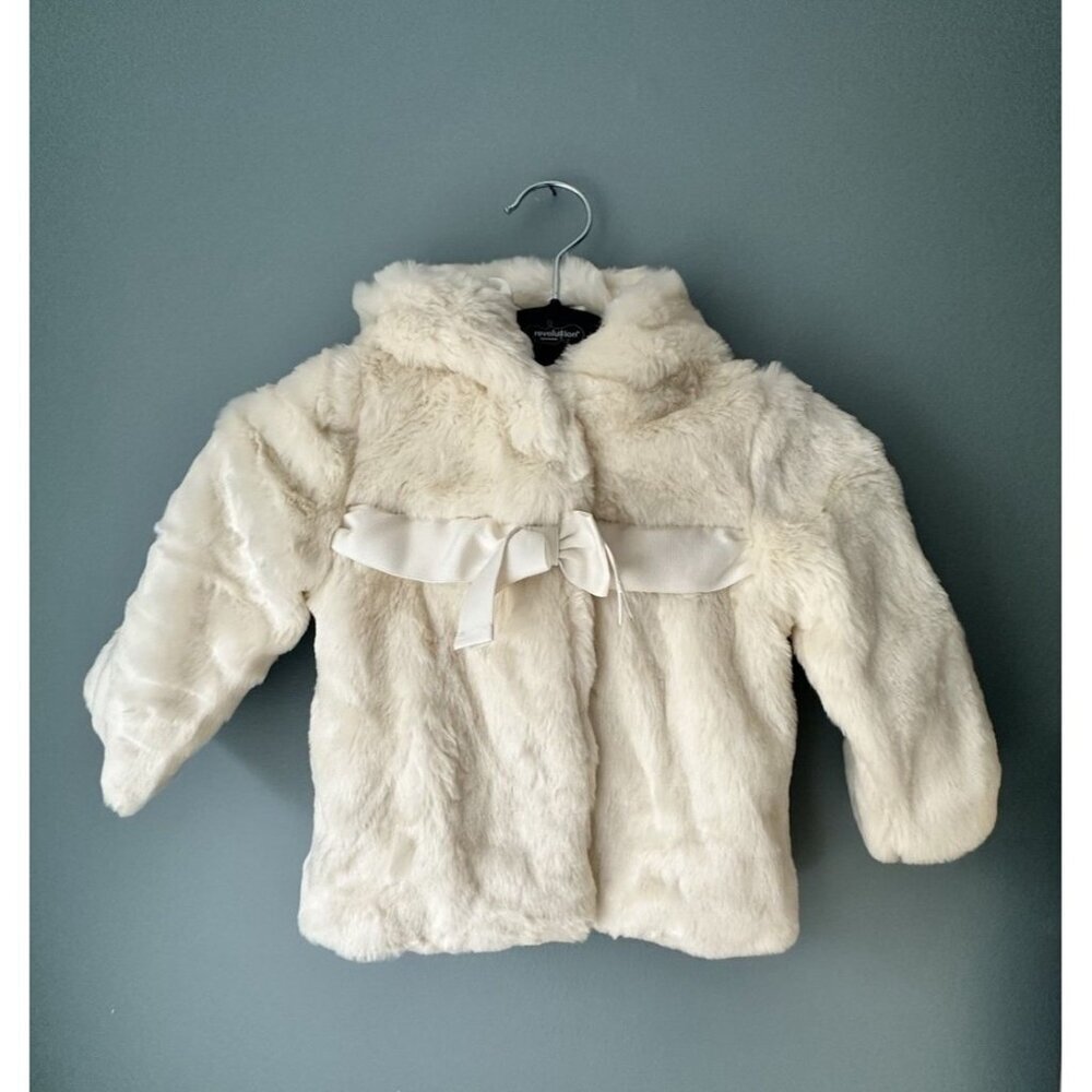 Baby Gap Ivory Faux Fur Jacket‎ w/ Hood Bow, Satin Lining, NWT Sz 18-24 Months